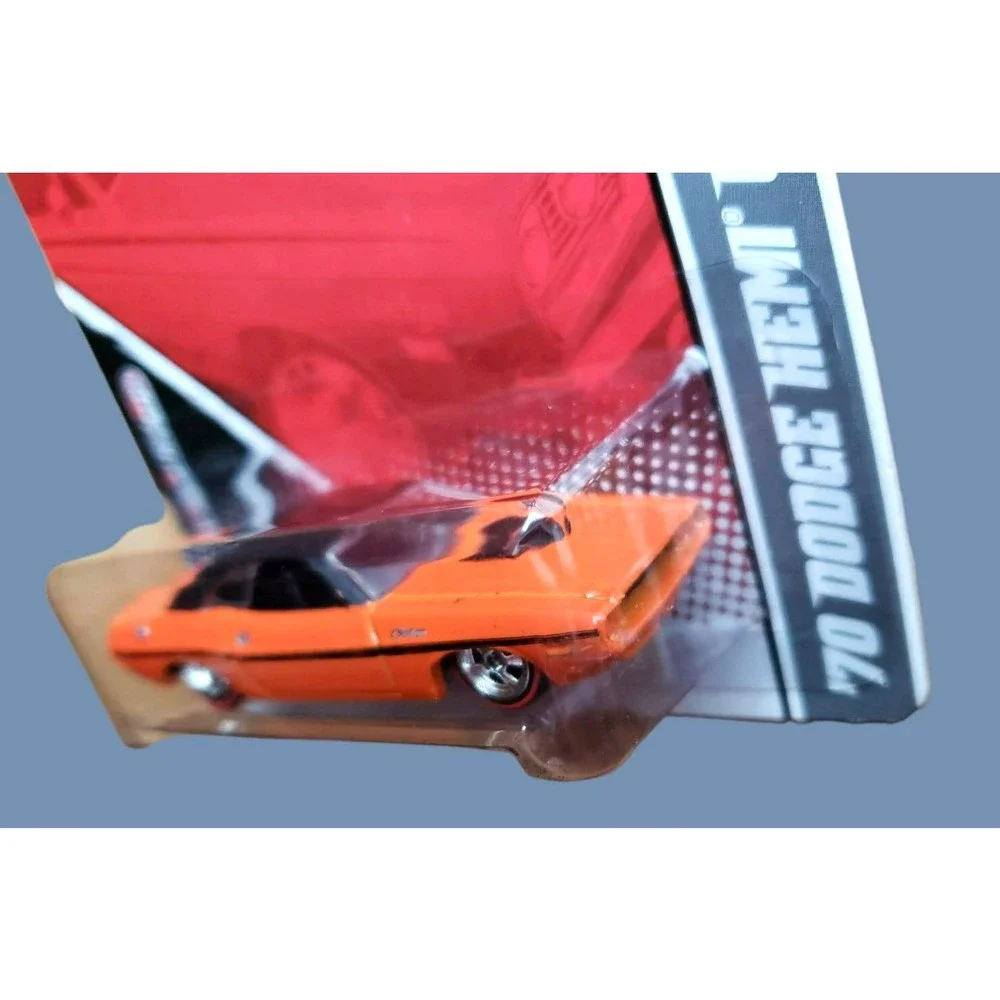 MOPAR Hot Wheels GARAGE '70 Dodge 